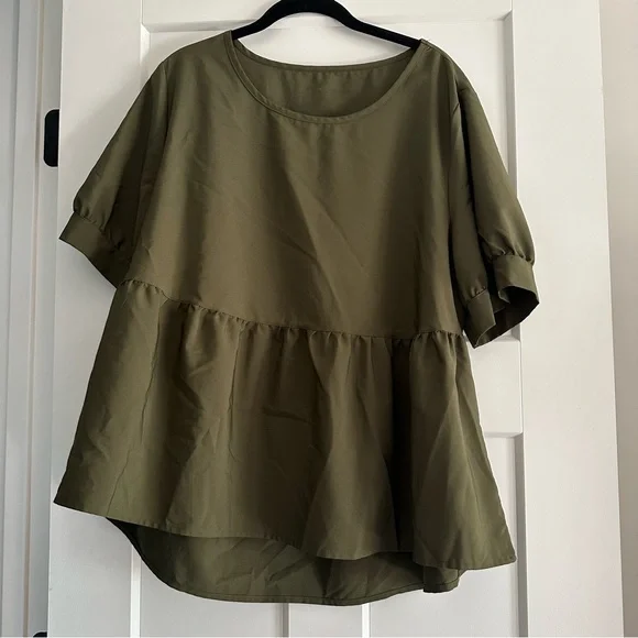 Clasi Plus Solid Ruffle High-Low Hem Blouse, Peplum Top - Picture 3 of 4